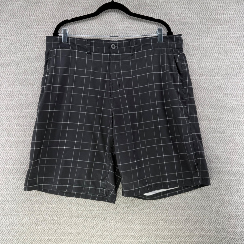 OP Shorts Size 38 Black Plaid Polyester Stretch Casual Golf Activewear Men